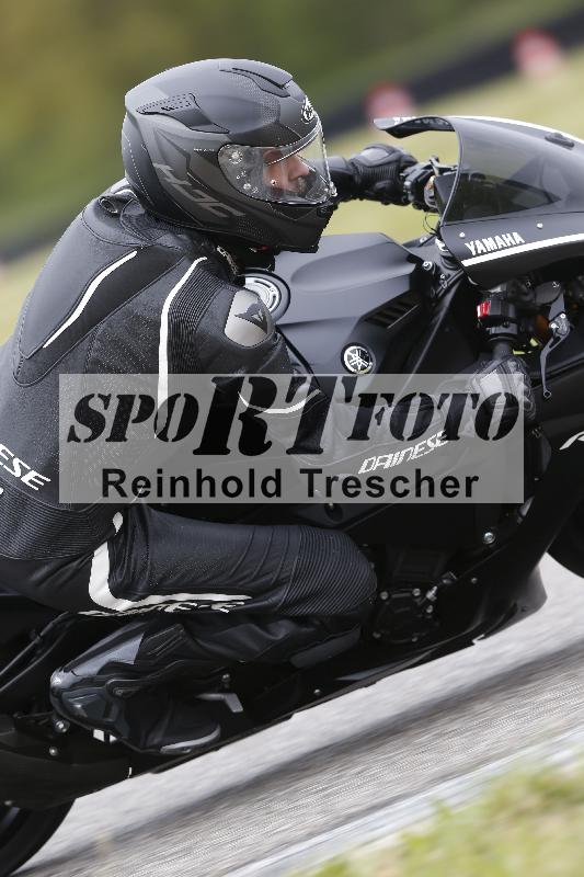 /Archiv-2024/13 22.04.2024 Plüss Moto Sport ADR/Freies Fahren/925